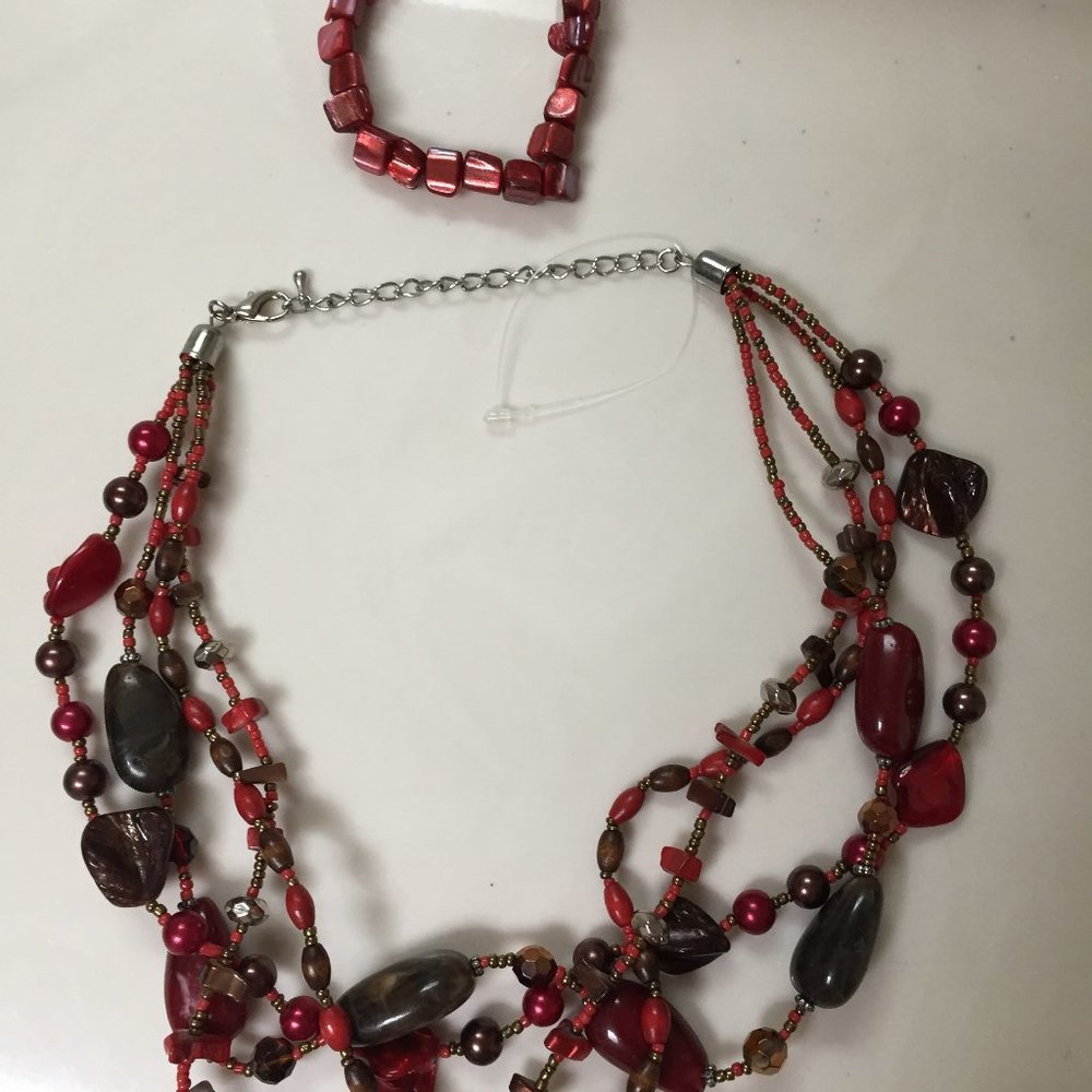 New custom Jewelry 4 strands necklace with matching bracelet